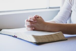 6. Doctrine și opinii